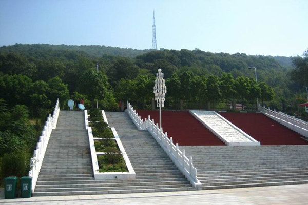 独山.jpg 独山.jpg